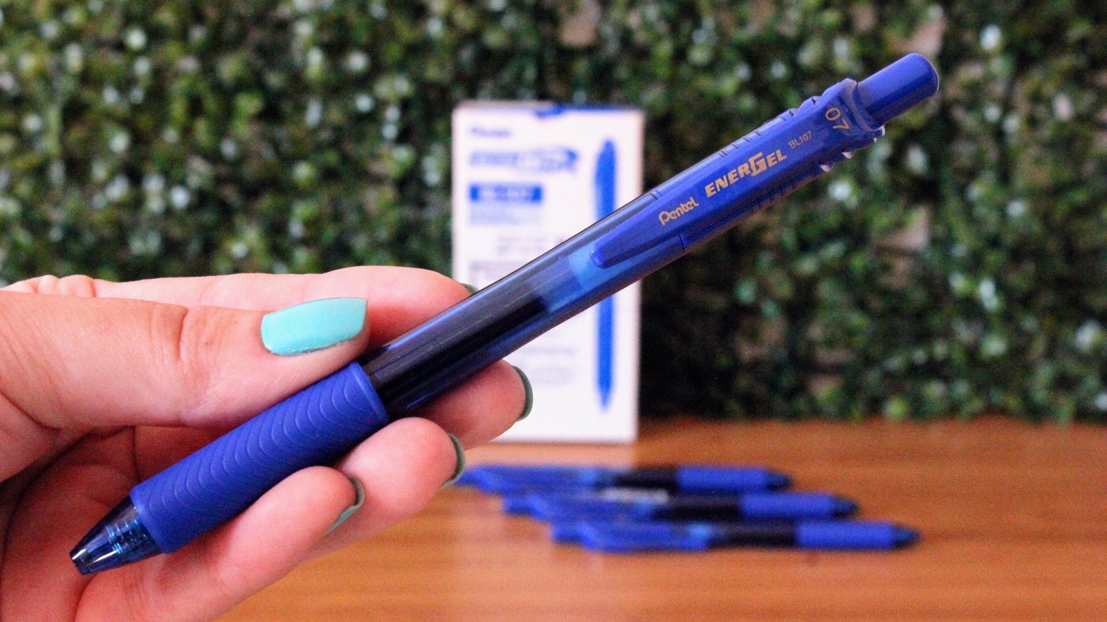 CANETA ENERGEL X RETRATIL 0,7MM  - PENTEL - AZUL